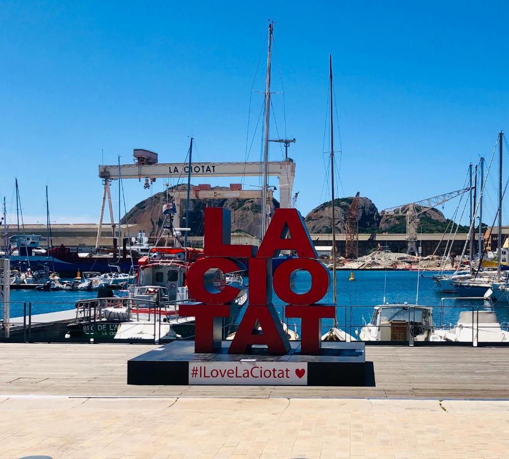 Duplex La Ciotat - Superbe 85 M2 - 6 Pers - 3 Chambres - Climatisation - Vue Mer Et Proche Du Vieux Port La Ciotat Buitenkant foto